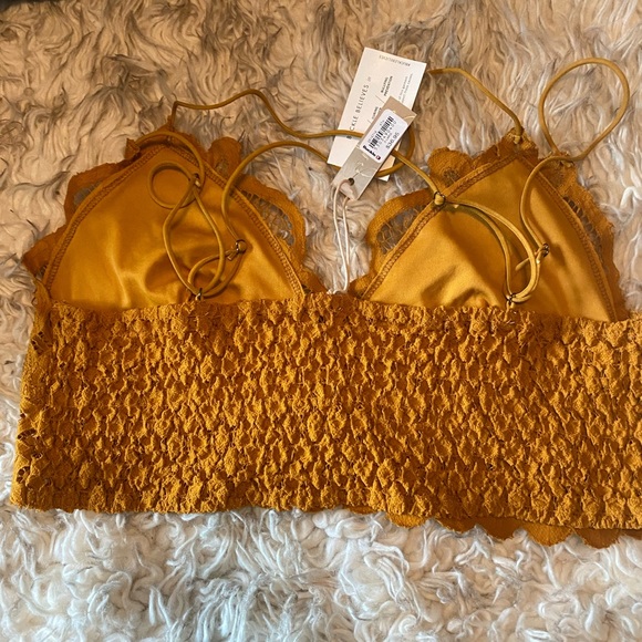 NWT Gichy bralette - Picture 2 of 4